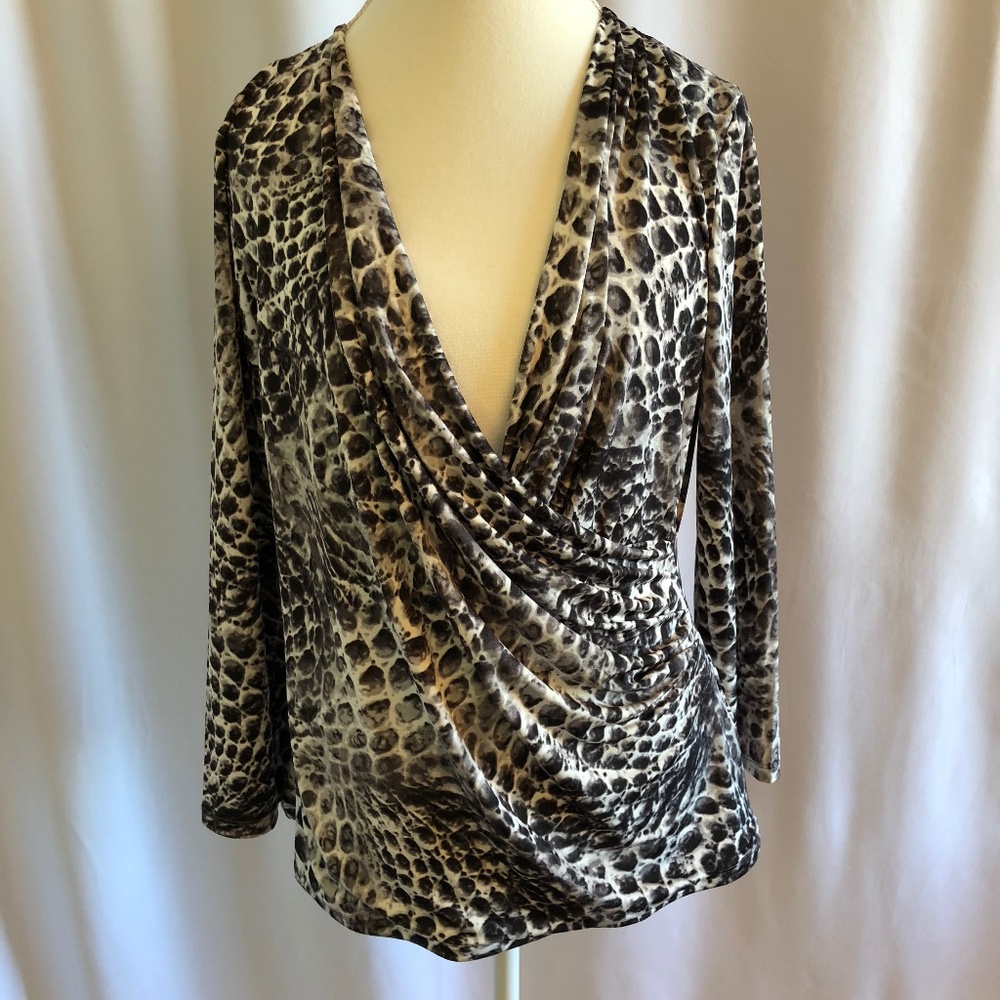 Jones New York Gray White Crocodile Faux Wrap Top